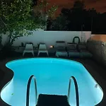 Villa Lx -10m To Downtown Up To14 Ppl,heatable Pool And Lift *
