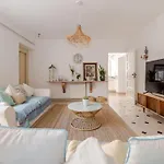 Villa Lx -10m To Downtown Up To14 Ppl,heatable Pool And Lift Lisboa