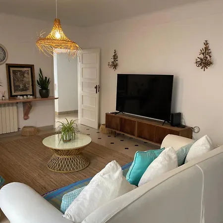 Family In ,heated Pool ,elevator,parking,6 Bedrooms,sleeps 14 *