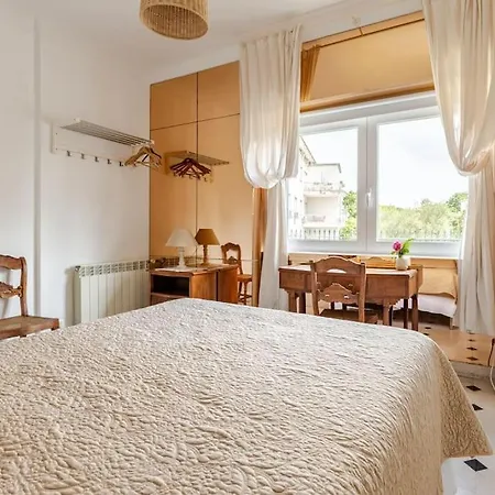 Lx -10m To Downtown Up To14 Ppl,heatable Pool And Lift Вилла